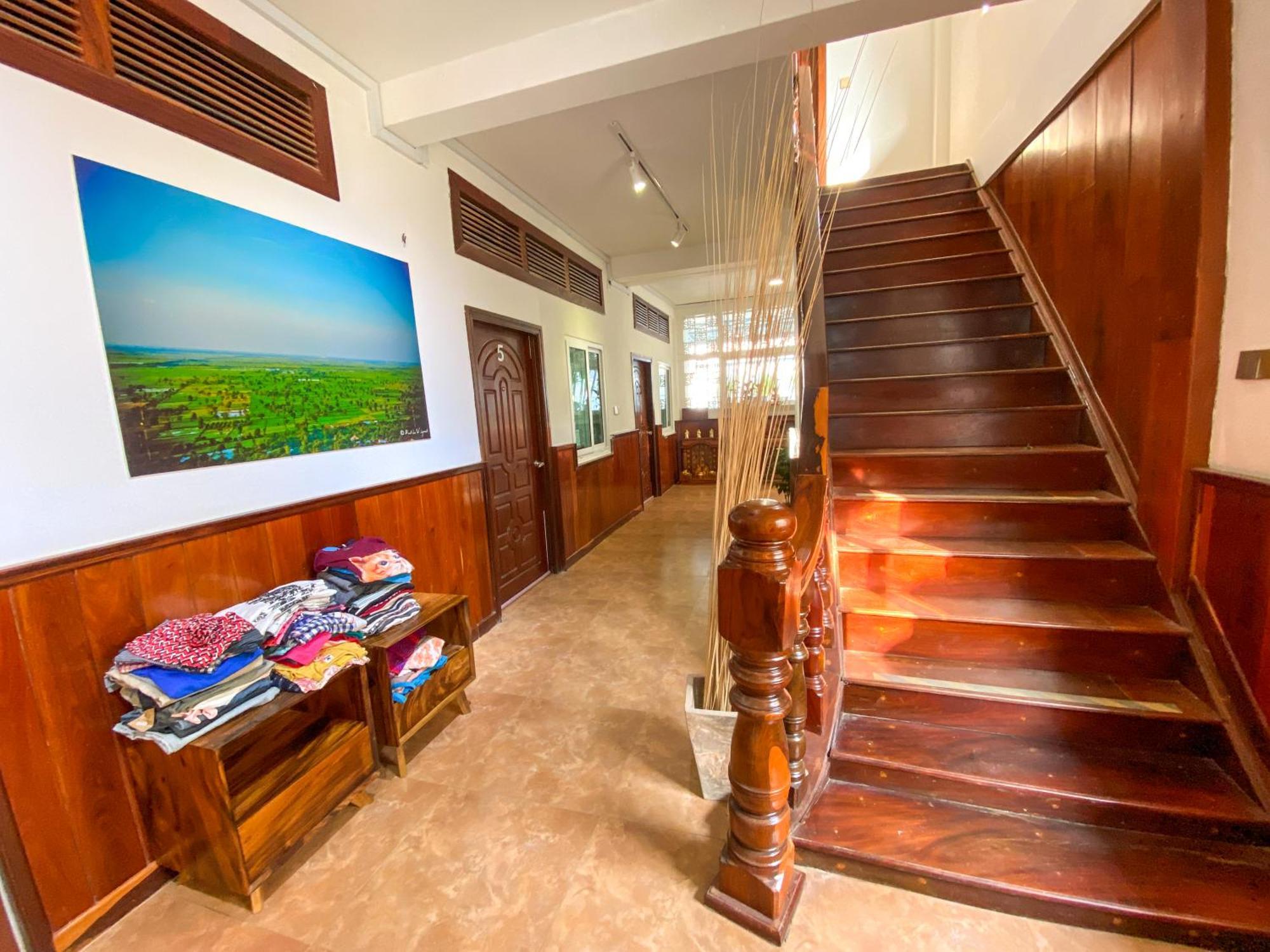 Muni Residence & Spa Battambang Exterior foto