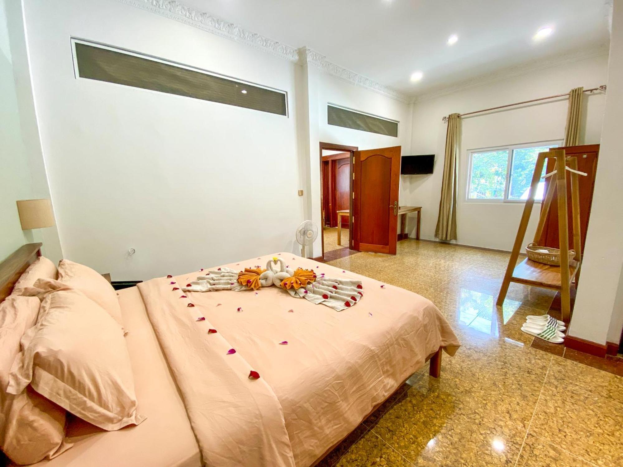 Muni Residence & Spa Battambang Exterior foto